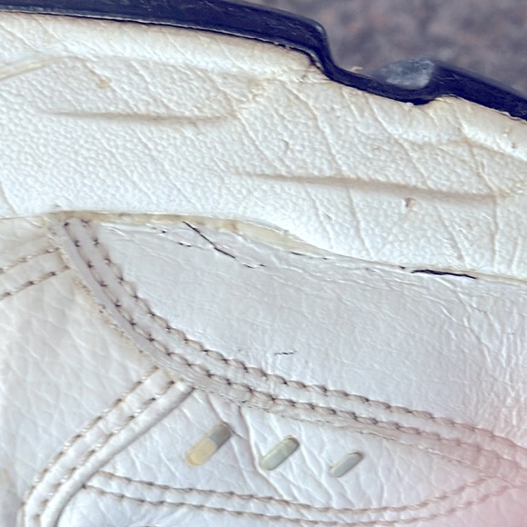 EUC! MENS NIKE AIR 2 COMFORT WHITE AND NAVY - Picture 9 of 10